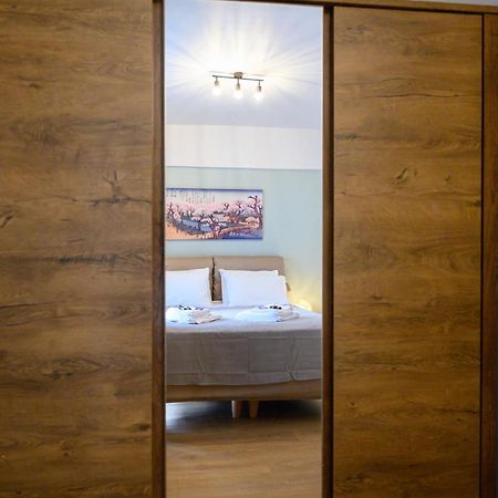 Plato 42 Apartment Kalamata Exterior foto