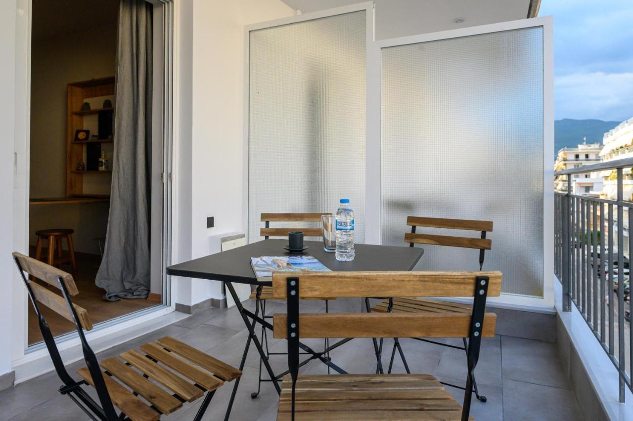 Plato 42 Apartment Kalamata Exterior foto